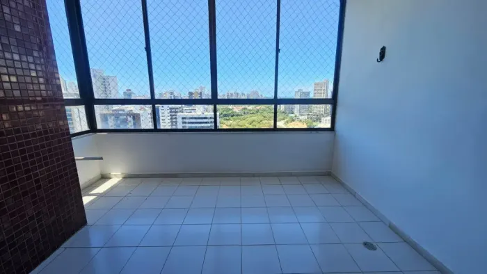 Apartamento à venda no MONTE TRIANON, CAMINHO DAS ÁRVORES, Salvador, BA