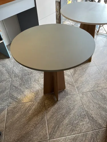 Mesa de apoio 