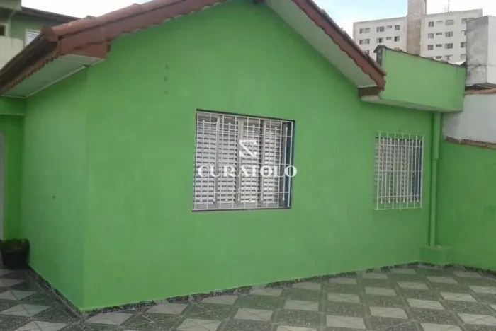Venha conhecer a casa ideal na Cidade A.E. Carvalho, ao lado da Av. Águia de Haia- Casa co
