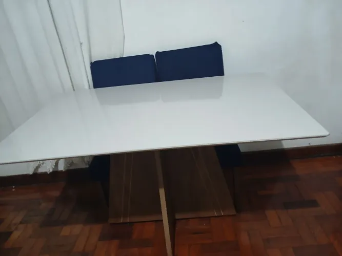 MESA DE JANTAR 6 LUGARES SEMI NOVA TAMPO LAKA MODERNA