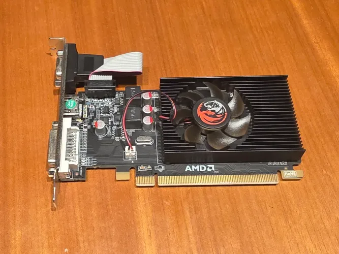 AMD Radeon R5 230 2GB DDR3 (HDMI VGA DVI)