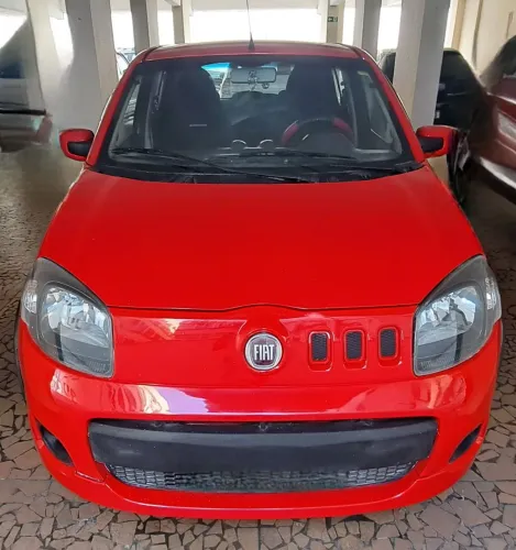 Fiat Uno Sporting 1.4 EVO Fire Flex 8V 4P 2012