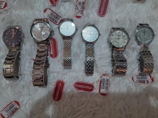 Relógio Feminino Mondaine Prata