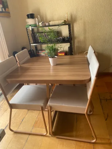 Mesa 4 Lugares