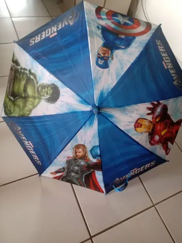 Guarda chuva  Marvel infantil 