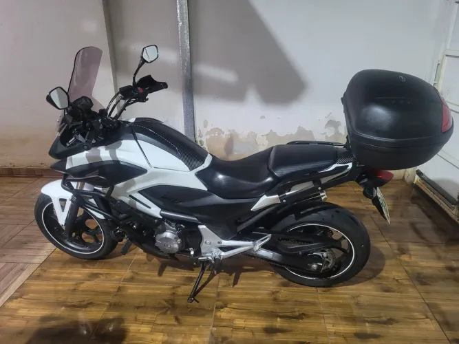 Nc 700x 2012 