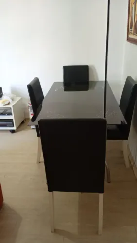 Mesa de Jantar 4 Cadeiras - Urgente