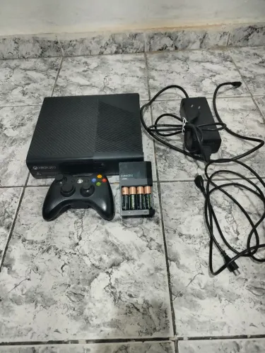 ? Xbox 360 RGH 500GB + 35 Jogos - R$499 ZL