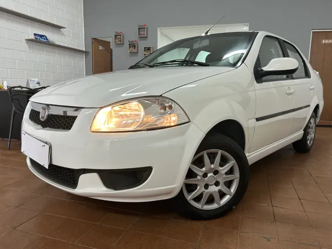 Fiat Siena EL 1.0 MPI Fire Flex 8V 4P 2013