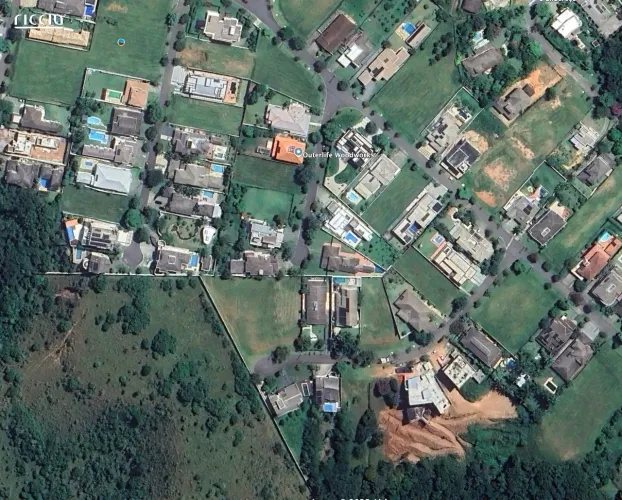 Lote em Condomínio Fechado com Vista Privilegiada - Terreno em Leve Aclive - 2.900 m² - Mi