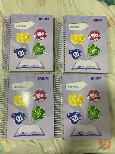 Kit Pré-Vestibular IRIUM Completo - 4 Módulos Semi Novos