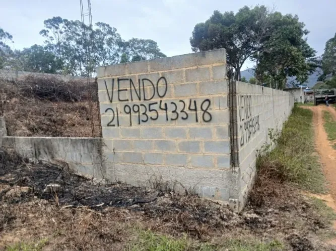 terreno 800m2