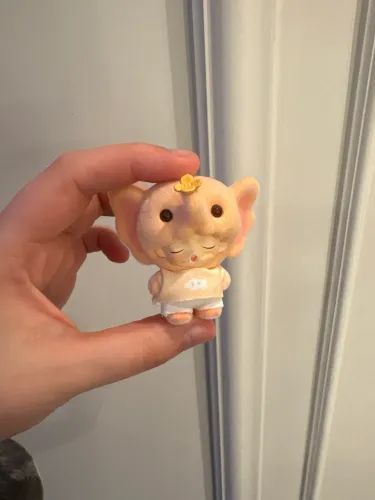 Bebe elefante boneco