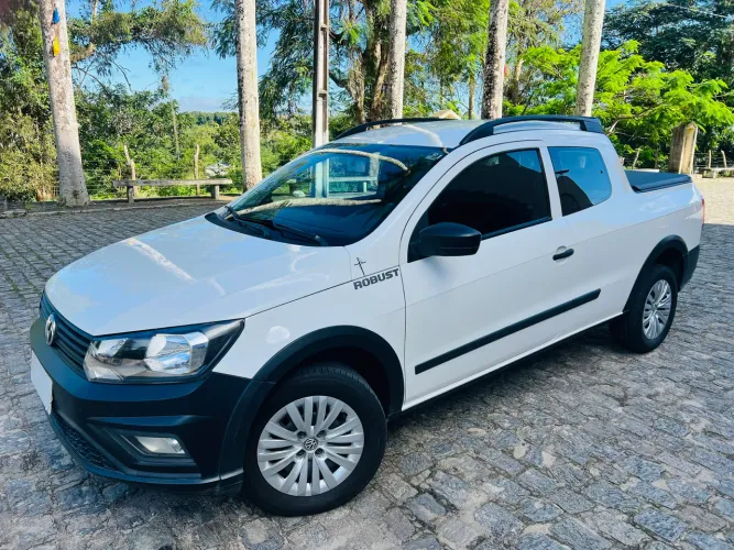 Volkswagen Saveiro Robust 1.6 Total Flex 8V CD 2021