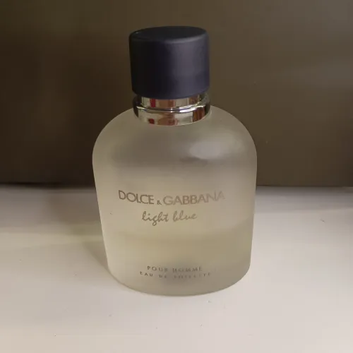 Perfume Dolce Gabbana light blue pour homme original