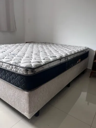 Cama de casal box+colchão