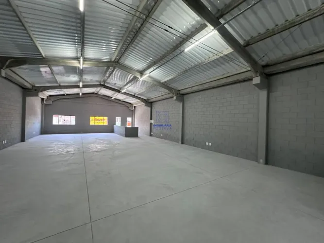 OPORTUNIDADE ! GALPAO MESANINO E TÉRREO 400 M2 EM MONGAGUA ! NOVO