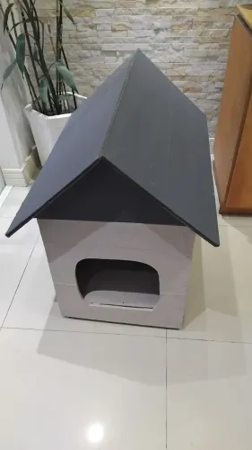 Casinha de Cachorro em Madeira com Telhado Removível - Semi-nova<br><br>