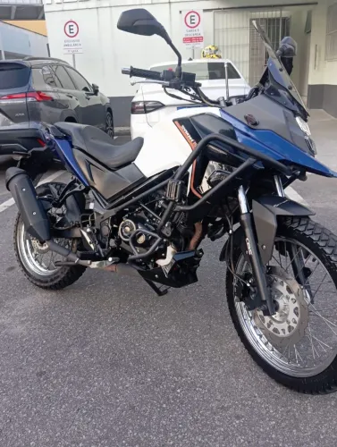 MOTO DAFRA 190