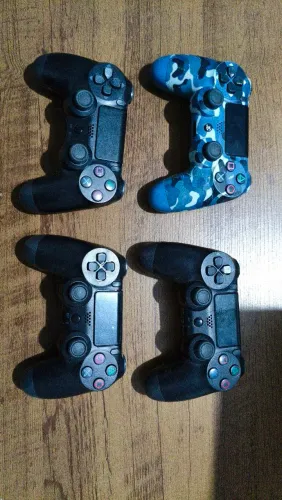 Controle ps4 paralelo semi novo