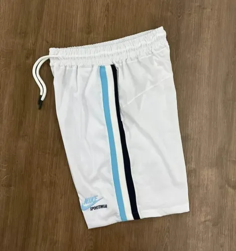 Bermudas academia 