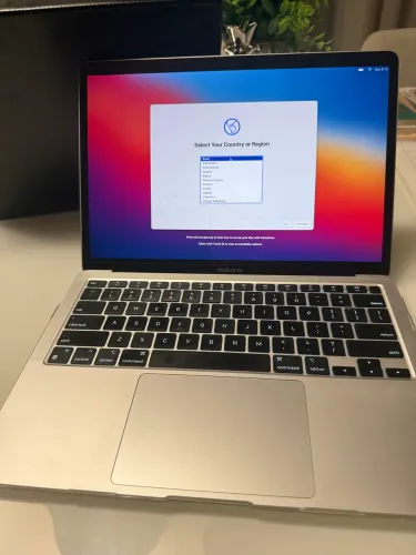 MacBook Air M1 2020 8GB 256GB SSD 