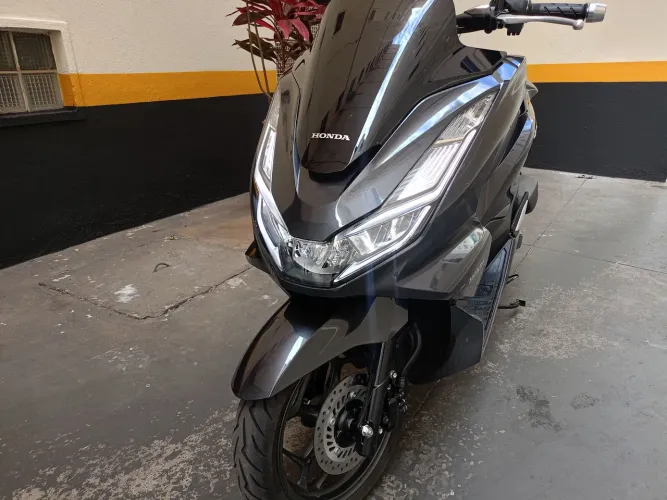Vende-se Honda PCX 160
