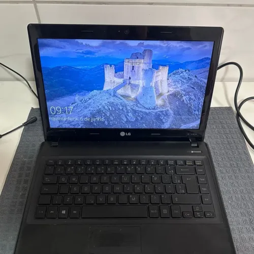 Vendo ou troco notebook LG dual core 4 gigas ssd 120 Windows 10