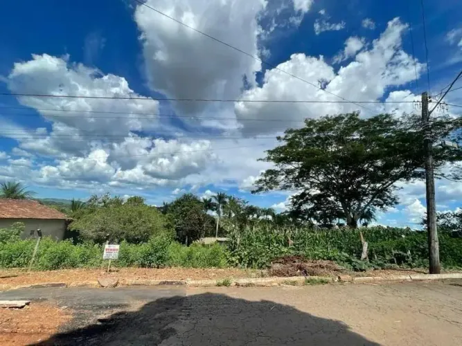 Imóvel para venda com 747 metros quadrados em Vila Jardim São Judas Tadeu - Goiânia - GO
