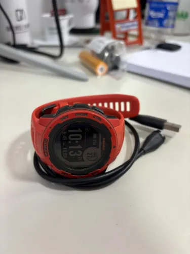 Relógio Garmin Instinct Solar - Usado