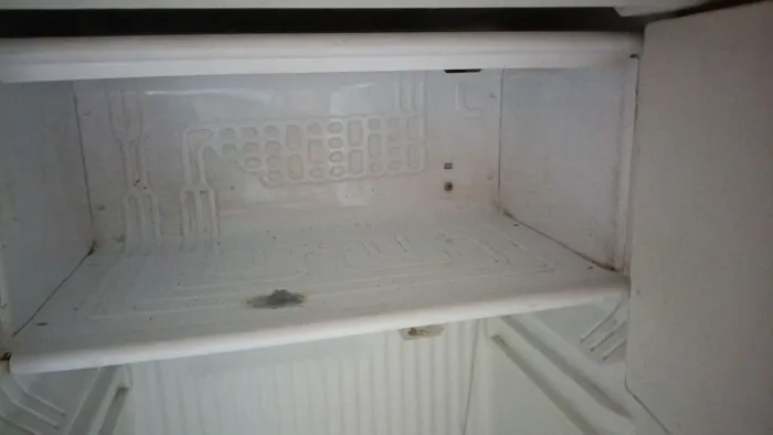 Geladeira com defeito 