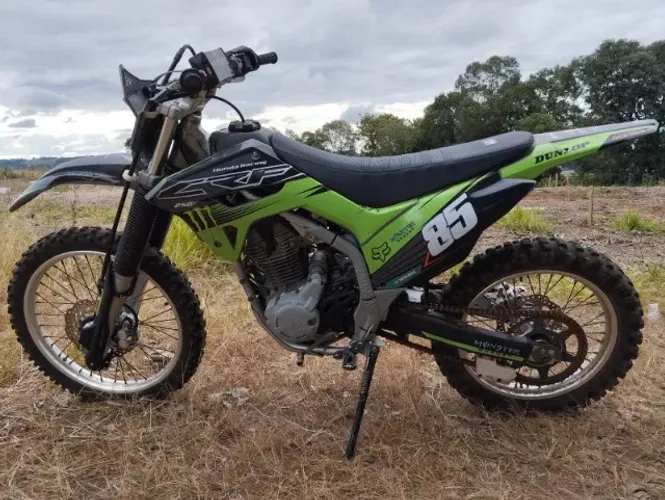 CRF 250 F 2023/2024 Excelente moto