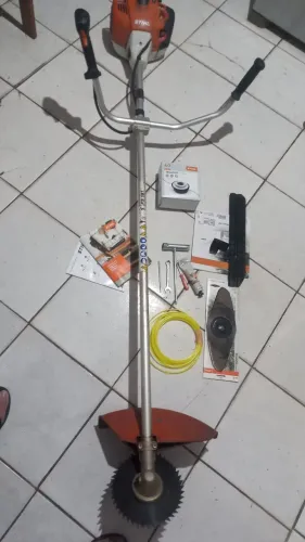 Roçadeira Stihl FS 161