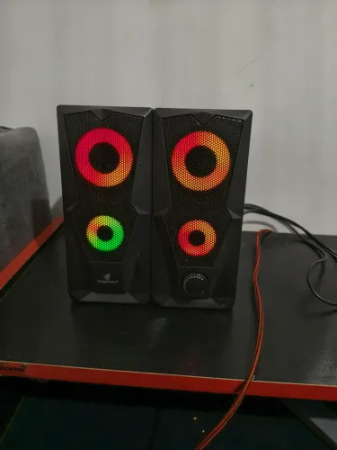 Vendo caixa de som gamer com rgb