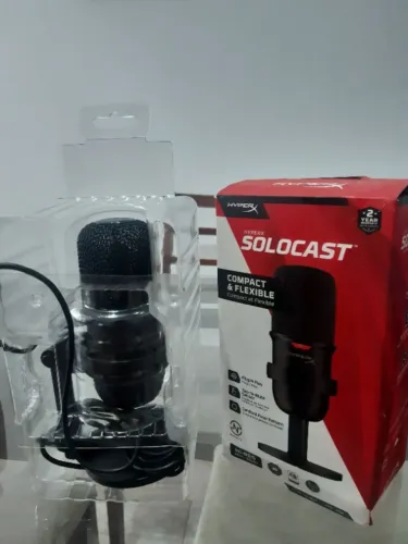 Microfone HyperX Solocast Podcast