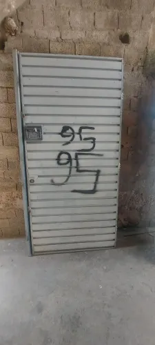 Portão alto galvanizado