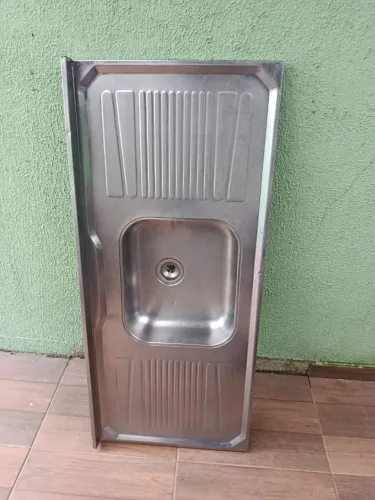 Tampo de pia inox semi nova super barateza 