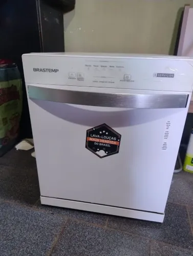Vende-se Máquina de Lavar Louças