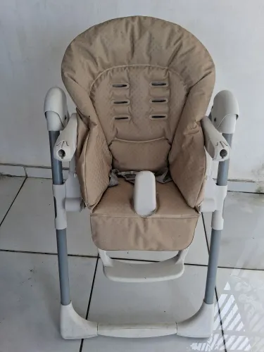 Cadeirinha de alimentação e descanso da Burigotto