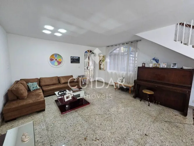 Casa a venda ou para alugar no Bairro Padre Eustáquio