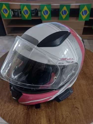 Vendo capacete, número 58