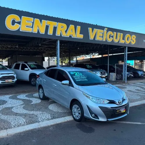 Toyota Yaris XL Sedan 1.5 Flex 16V 4P Aut. 2020