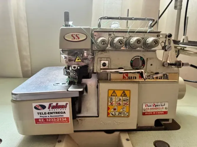 Máquina de Costura Overlock Ponto Cadeia com Arremate - Sun Special
