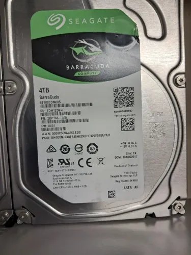 Tenho vários HD's 3.5 de 500 GB's , 1 TB e 2 TB