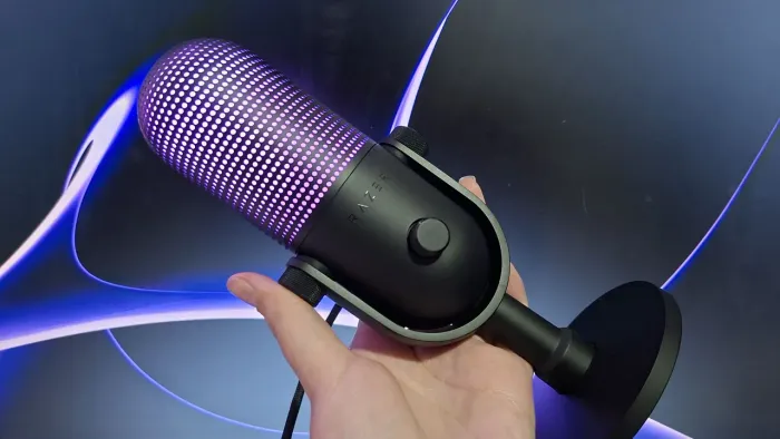 ? Razer Seiren V3 Chroma Preto ? aberto apenas para review