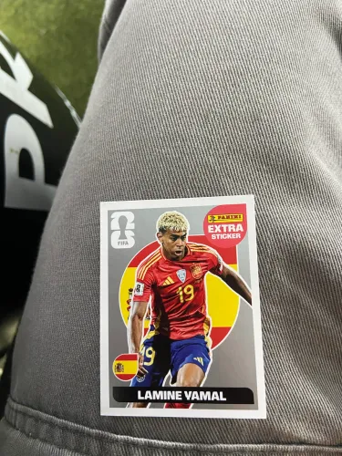 Figurinha lendária lamine yamal