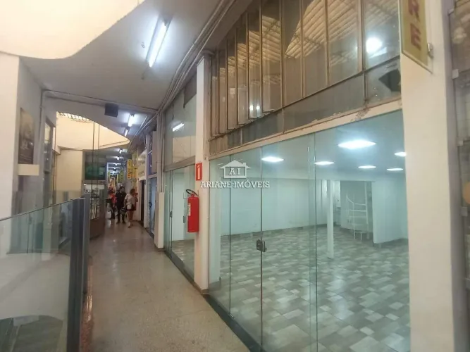 Oportunidade Exclusiva na Galeria do Ouvidor: 80m² Estratégicos no Coração Comercial de Be