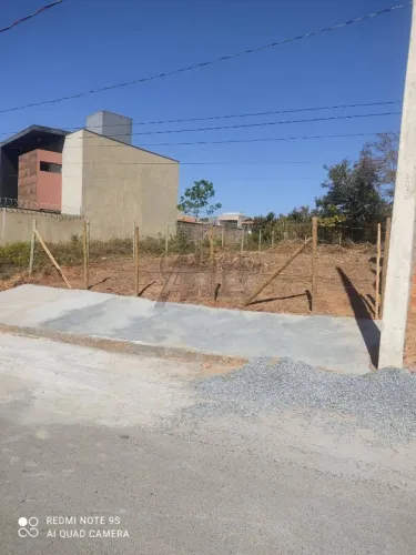 TERRENO À VENDA DE 300M² - Jardim Liberdade