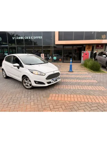 Ford Fiesta SEL 1.6 16V Flex Aut. 5P 2017