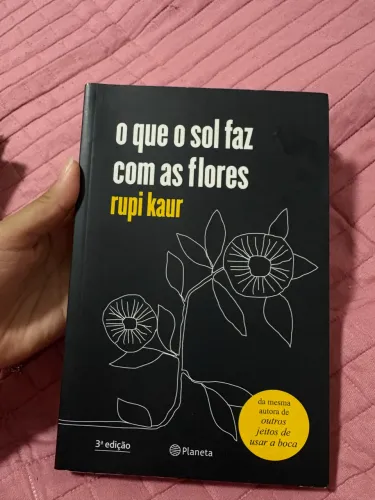 Livro Rupi Kaur